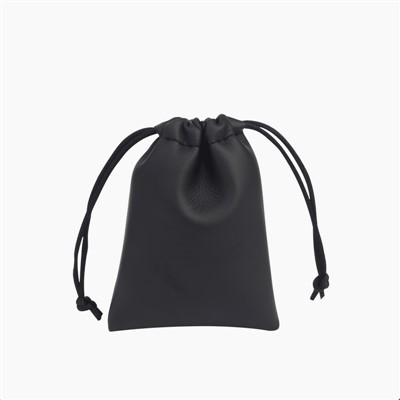 Crna kožna torbica za zatezanje