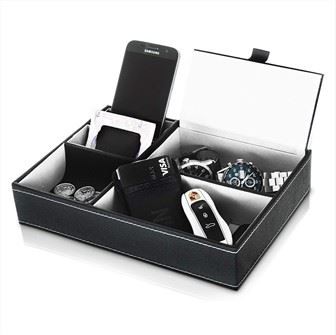 Stylish Leather Valet Tacna